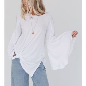 Three bird nest BELL SLEEVE BASEBALL TEE
